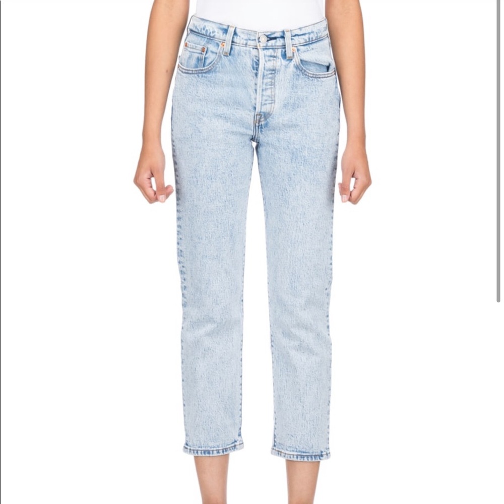 Levi’s premium 501 straight leg crop jeans
